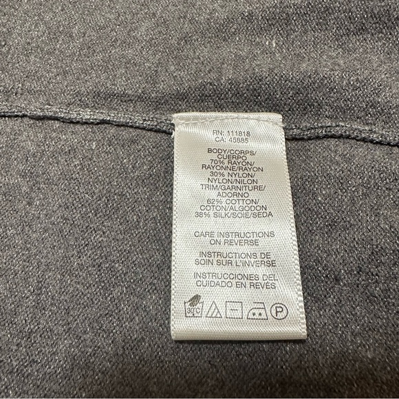 MICHAEL Michael Kors NWT Gray Faux Layered Sweater SZ M - Picture 6 of 6